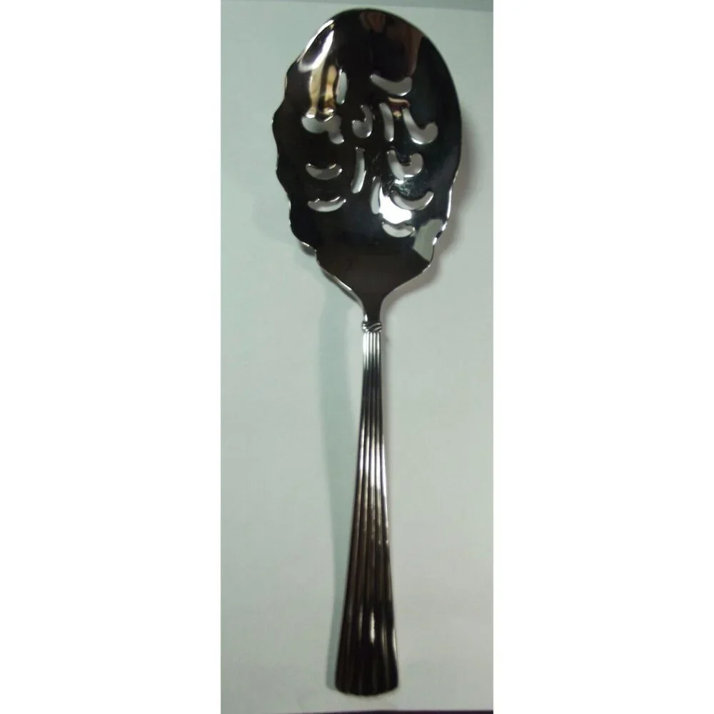 Reed & Barton Solid Macaroni Server Spoon TRINITY HALL 18/10 stainless slotted